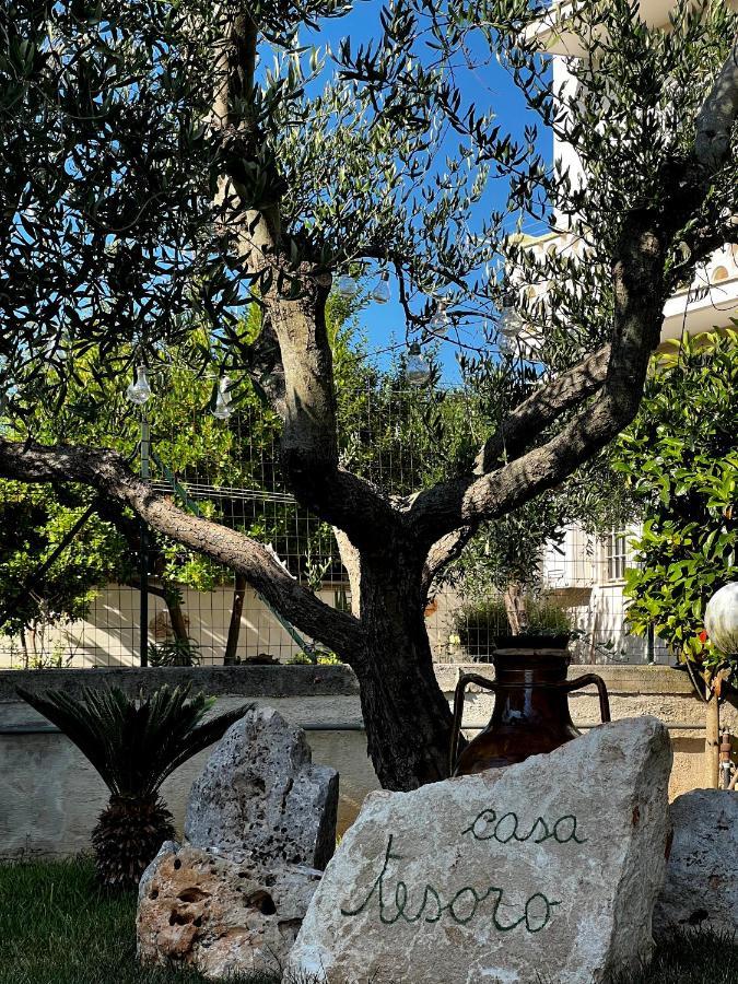Casa Tesoro Villa Cisternino Eksteriør billede